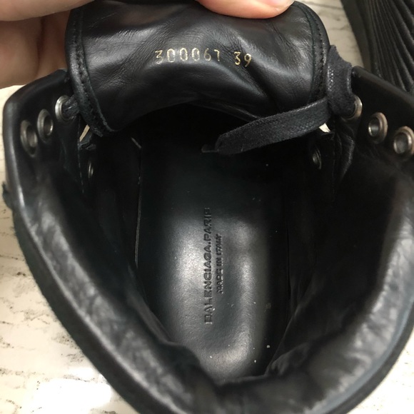 Balenciaga hightop sneakers - Picture 3 of 3